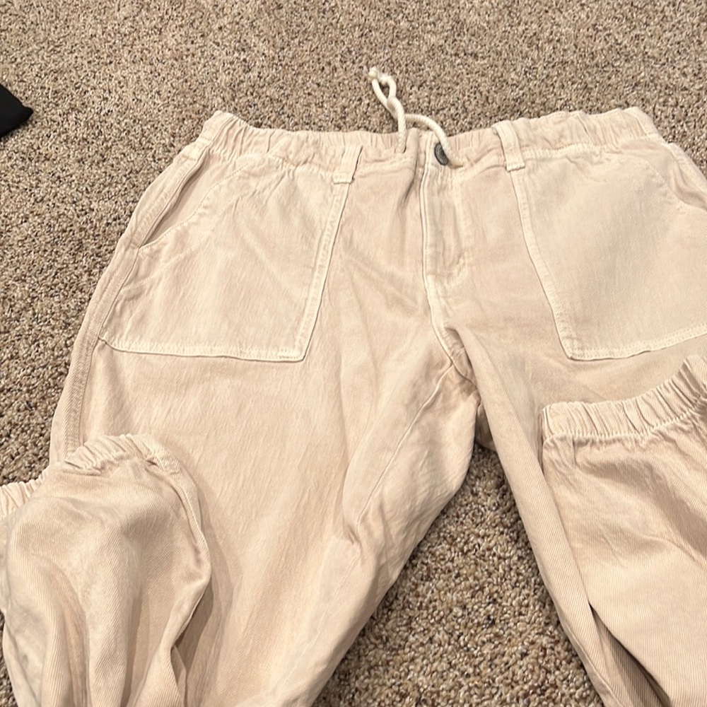 Womens cargo joggers only worn once